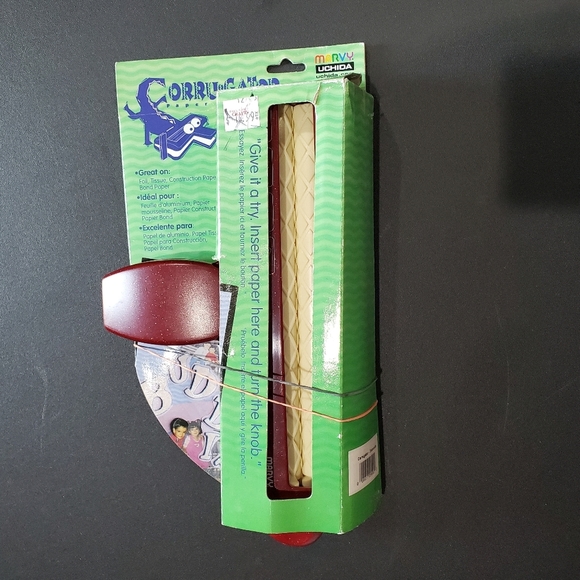 Vintage Corru-Gator Paper Crimper L👀K Craft any Paper or Cards Diamond Pattern - Picture 1 of 13